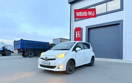 Toyota Ractis II, 2013 год, 909 000 рублей, 2 фотография