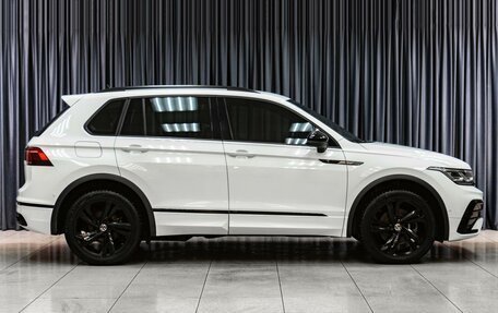 Volkswagen Tiguan II, 2021 год, 3 990 000 рублей, 5 фотография