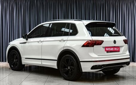Volkswagen Tiguan II, 2021 год, 3 990 000 рублей, 2 фотография