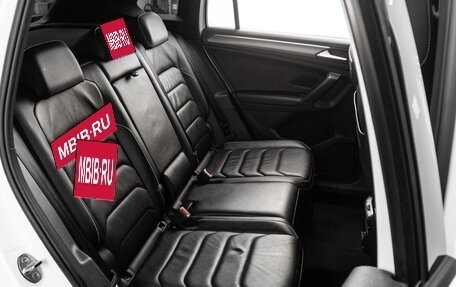 Volkswagen Tiguan II, 2021 год, 3 990 000 рублей, 9 фотография