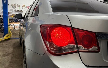 Chevrolet Cruze II, 2010 год, 450 000 рублей, 5 фотография