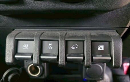 Suzuki Jimny, 2021 год, 1 102 000 рублей, 27 фотография