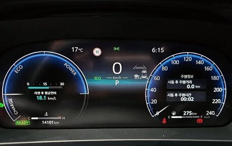 Toyota Crown, 2024 год, 6 550 000 рублей, 8 фотография