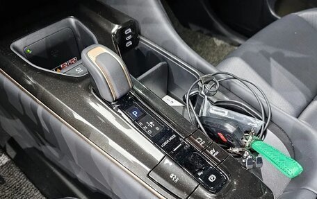 Toyota Crown, 2024 год, 6 550 000 рублей, 11 фотография