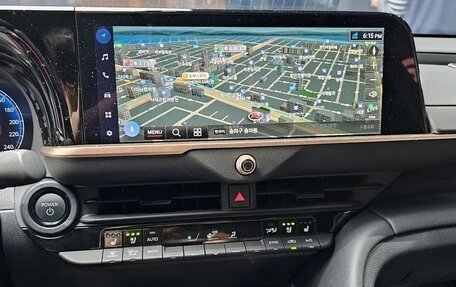 Toyota Crown, 2024 год, 6 550 000 рублей, 9 фотография