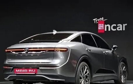 Toyota Crown, 2024 год, 6 550 000 рублей, 2 фотография