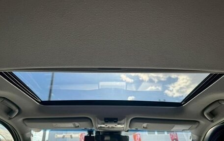 Toyota Land Cruiser Prado 150 рестайлинг 2, 2022 год, 6 000 000 рублей, 23 фотография