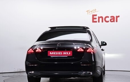 Mercedes-Benz E-Класс, 2025 год, 5 564 000 рублей, 4 фотография