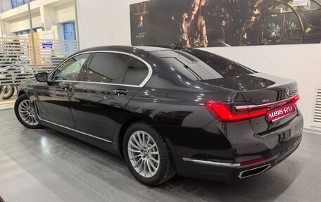 BMW 7 серия, 2019 год, 6 795 000 рублей, 10 фотография