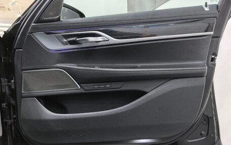 BMW 7 серия, 2019 год, 6 795 000 рублей, 37 фотография