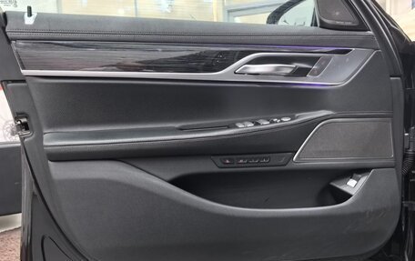 BMW 7 серия, 2019 год, 6 795 000 рублей, 34 фотография