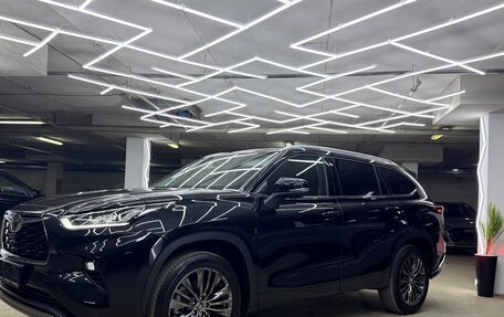 Toyota Highlander, 2025 год, 5 900 000 рублей, 5 фотография