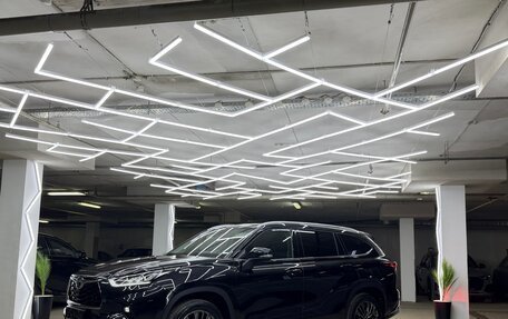 Toyota Highlander, 2025 год, 5 900 000 рублей, 13 фотография