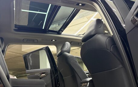 Toyota Highlander, 2025 год, 5 900 000 рублей, 30 фотография