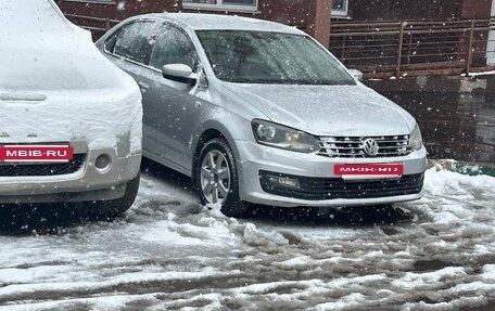 Volkswagen Polo VI (EU Market), 2017 год, 300 000 рублей, 2 фотография