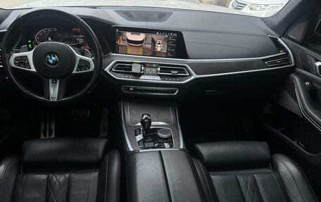 BMW X7, 2021 год, 9 990 000 рублей, 8 фотография