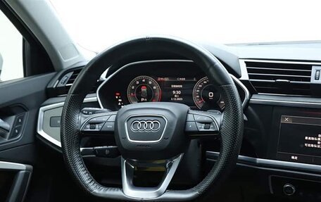 Audi Q3, 2022 год, 2 475 000 рублей, 10 фотография