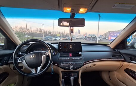 Honda Crosstour I рестайлинг, 2011 год, 1 700 000 рублей, 9 фотография