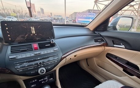 Honda Crosstour I рестайлинг, 2011 год, 1 700 000 рублей, 10 фотография