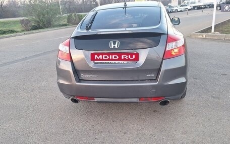 Honda Crosstour I рестайлинг, 2011 год, 1 700 000 рублей, 17 фотография