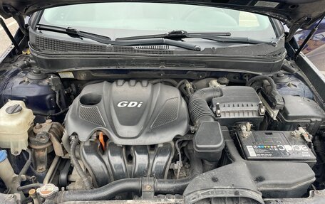 Hyundai Sonata VI, 2010 год, 750 000 рублей, 10 фотография