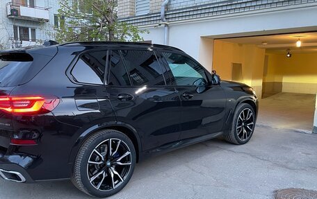 BMW X5, 2020 год, 9 100 000 рублей, 2 фотография