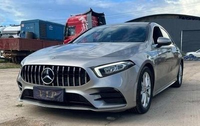 Mercedes-Benz A-Класс, 2021 год, 1 900 000 рублей, 1 фотография