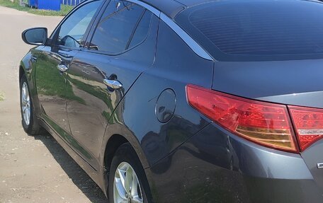 KIA Optima III, 2013 год, 850 000 рублей, 11 фотография