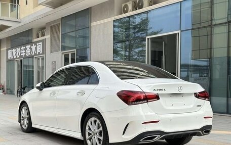 Mercedes-Benz A-Класс, 2021 год, 1 900 000 рублей, 6 фотография