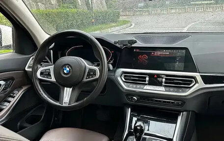 BMW 3 серия, 2021 год, 3 250 143 рублей, 11 фотография