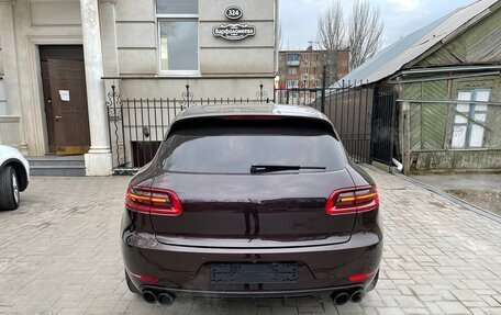 Porsche Macan I рестайлинг, 2015 год, 4 290 000 рублей, 4 фотография