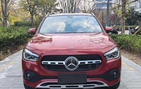 Mercedes-Benz GLA, 2021 год, 2 300 000 рублей, 2 фотография
