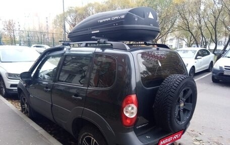 Chevrolet Niva I рестайлинг, 2013 год, 490 000 рублей, 3 фотография