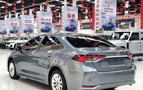 Toyota Corolla, 2022 год, 1 900 000 рублей, 10 фотография