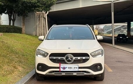 Mercedes-Benz GLA, 2021 год, 2 300 000 рублей, 2 фотография