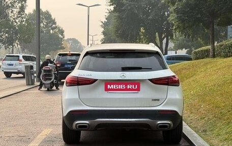 Mercedes-Benz GLA, 2021 год, 2 300 000 рублей, 4 фотография