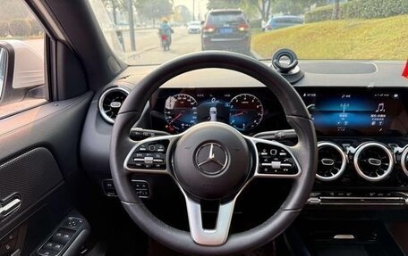 Mercedes-Benz GLA, 2021 год, 2 300 000 рублей, 6 фотография