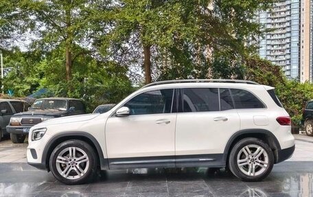 Mercedes-Benz GLB, 2021 год, 2 250 000 рублей, 3 фотография