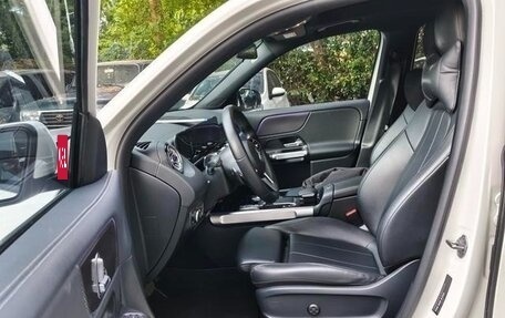 Mercedes-Benz GLB, 2021 год, 2 250 000 рублей, 6 фотография