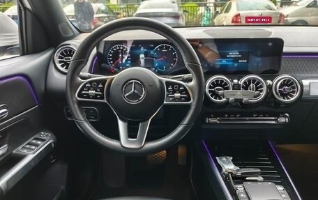 Mercedes-Benz GLB, 2021 год, 2 250 000 рублей, 9 фотография