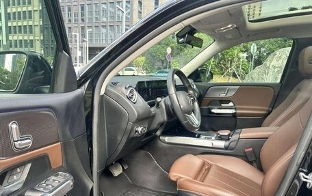 Mercedes-Benz GLB, 2021 год, 2 250 000 рублей, 7 фотография