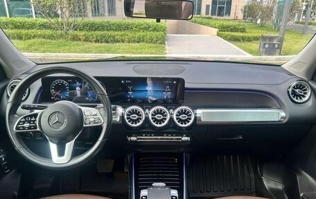 Mercedes-Benz GLB, 2021 год, 2 250 000 рублей, 9 фотография
