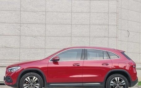 Mercedes-Benz GLA, 2021 год, 2 300 000 рублей, 4 фотография