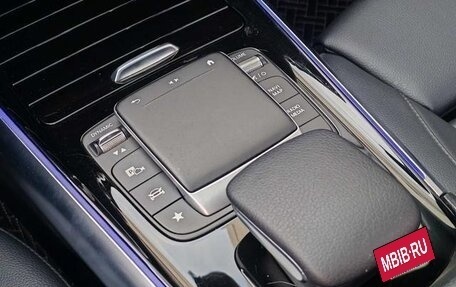 Mercedes-Benz GLA, 2021 год, 2 300 000 рублей, 14 фотография