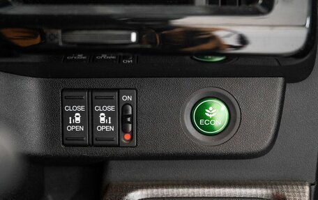 Honda Stepwgn IV, 2019 год, 2 415 000 рублей, 17 фотография