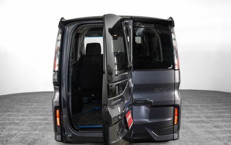 Honda Stepwgn IV, 2019 год, 2 415 000 рублей, 21 фотография