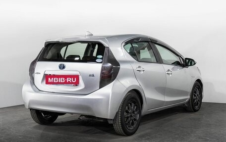 Toyota Aqua I, 2017 год, 775 000 рублей, 3 фотография