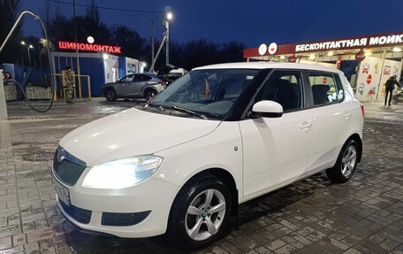 Skoda Fabia II, 2010 год, 700 000 рублей, 1 фотография