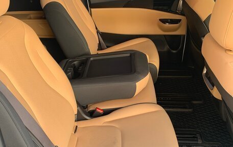 KIA Carnival, 2022 год, 2 950 000 рублей, 13 фотография