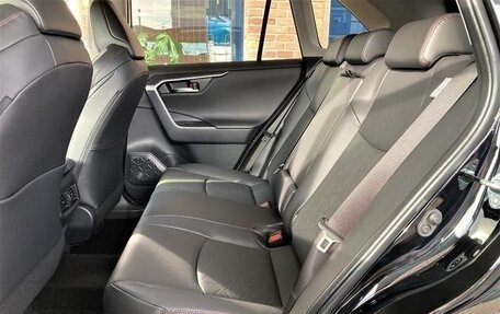 Toyota RAV4, 2024 год, 4 000 000 рублей, 22 фотография